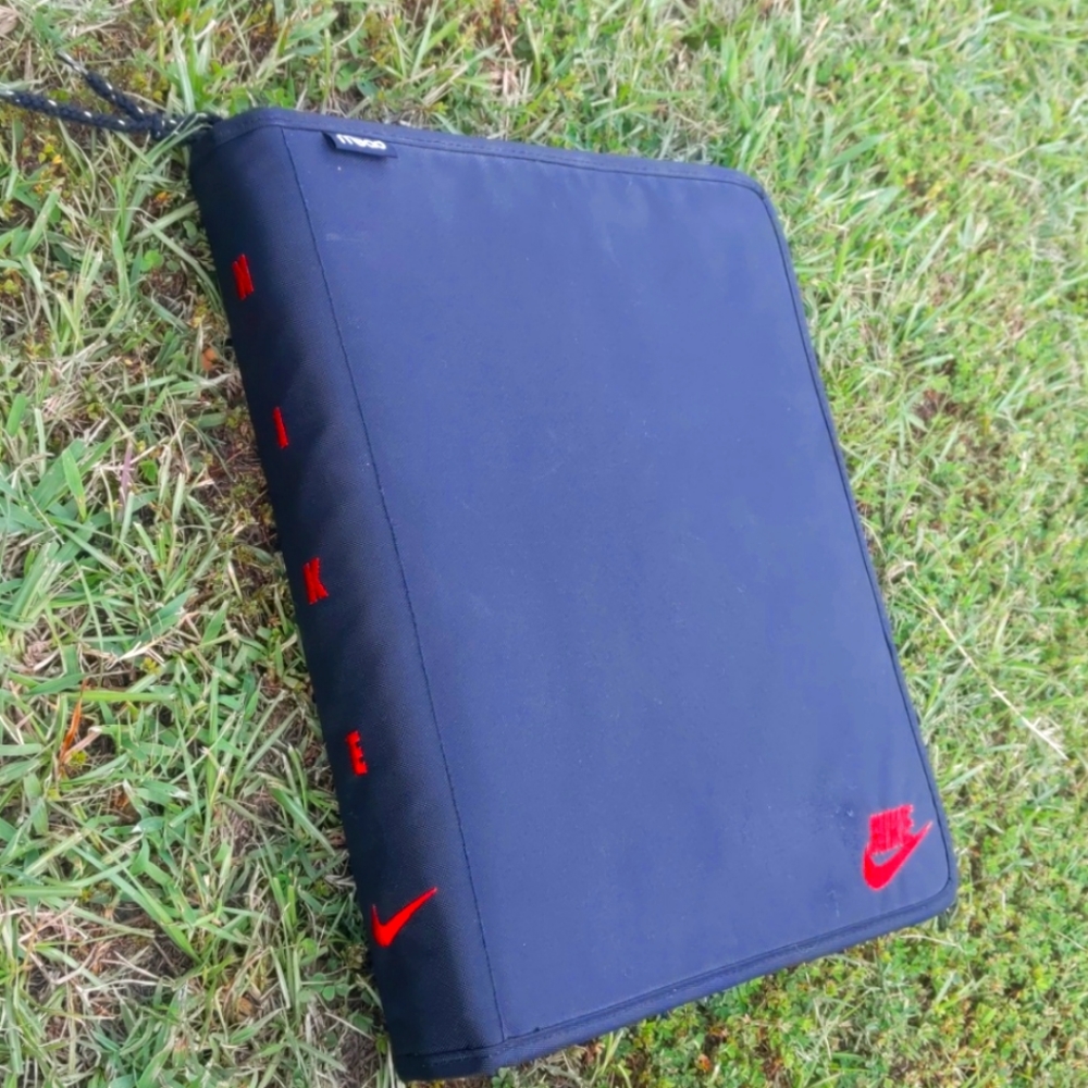 Vintage 1990's Mead Nike Binder Notebook!